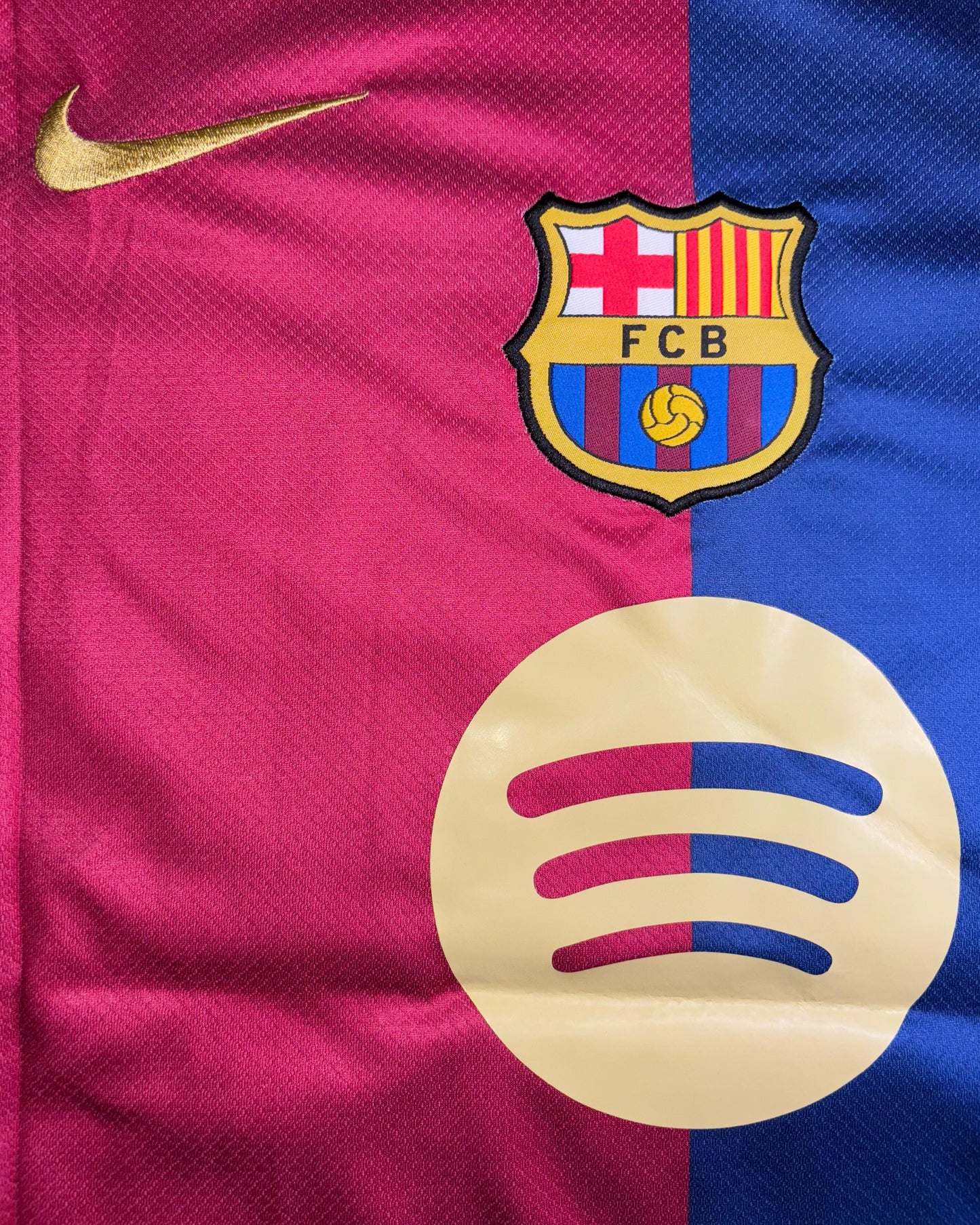 Barcelona Stadium Edition 24/25 Home Jersey – Lamine Yamal Printed (Premium Quality)