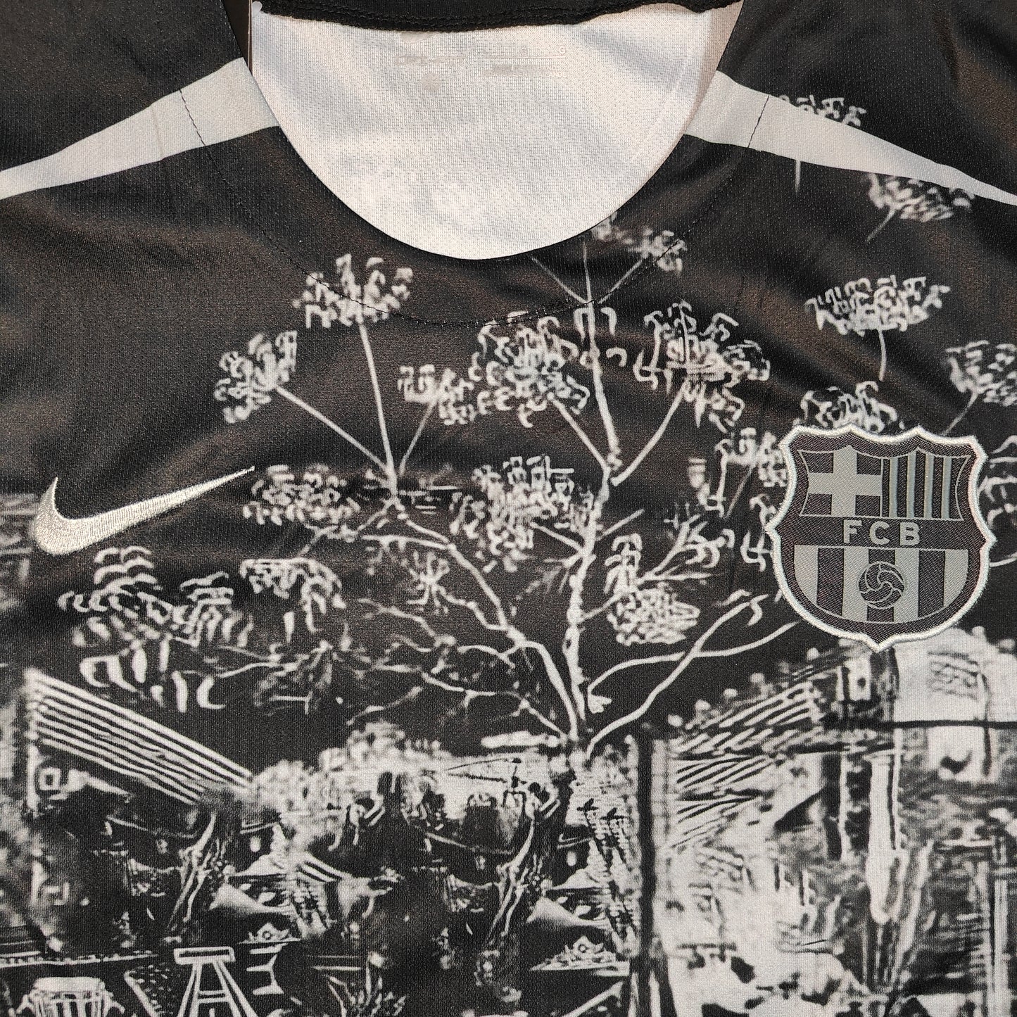 F.C. Barcelona 24/25 Special Black Edition Kit (With Shorts)